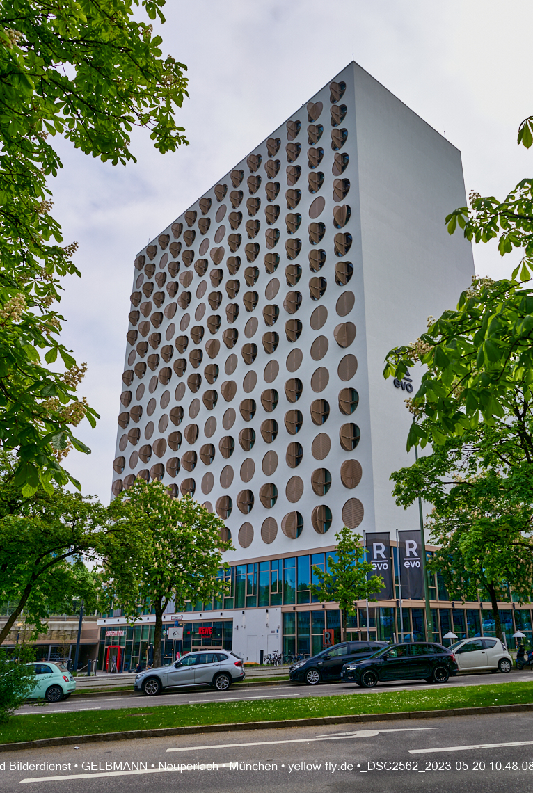 20.05.2023 - REVO Boardinghaus und Hochgarage in Neuperlach